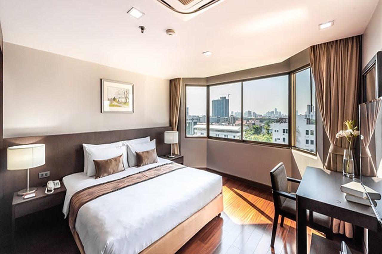 Royal Suite Hotel Bangkok Dış mekan fotoğraf