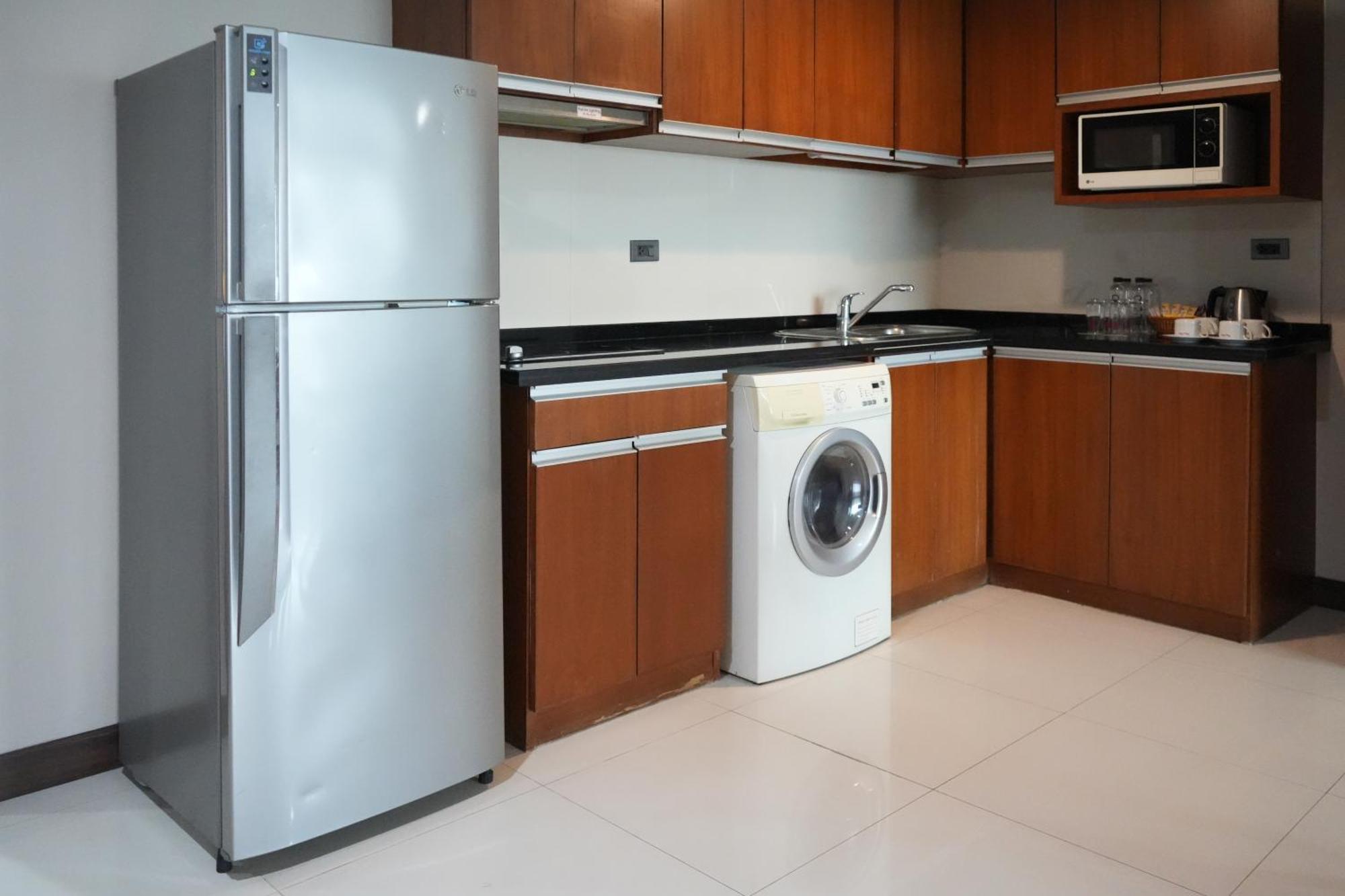 Royal Suite Hotel Bangkok Dış mekan fotoğraf