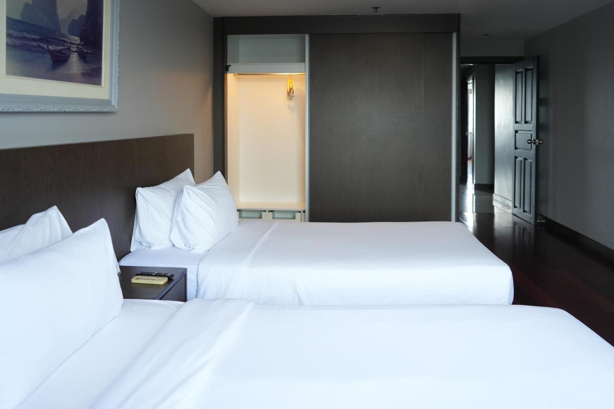 Royal Suite Hotel Bangkok Dış mekan fotoğraf